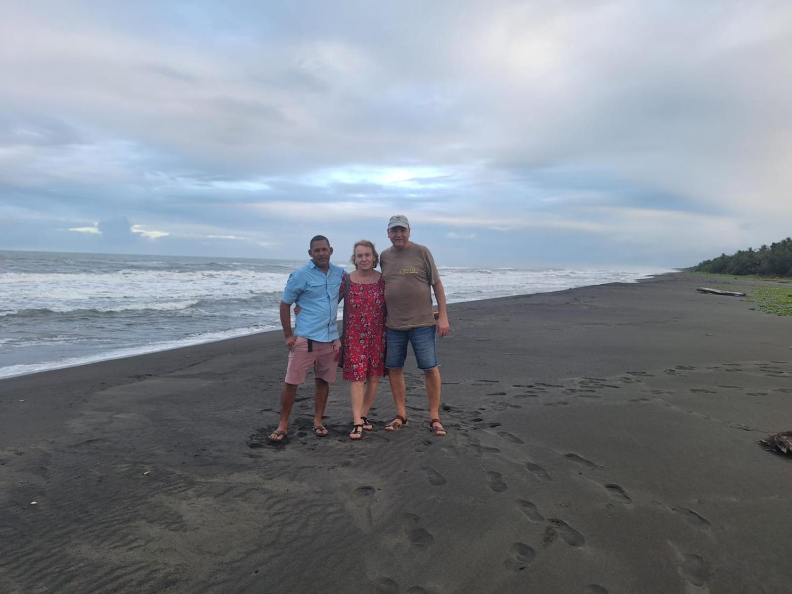 Laguna Caldera Lodge Siqurres Da Alegria ภายนอก รูปภาพ