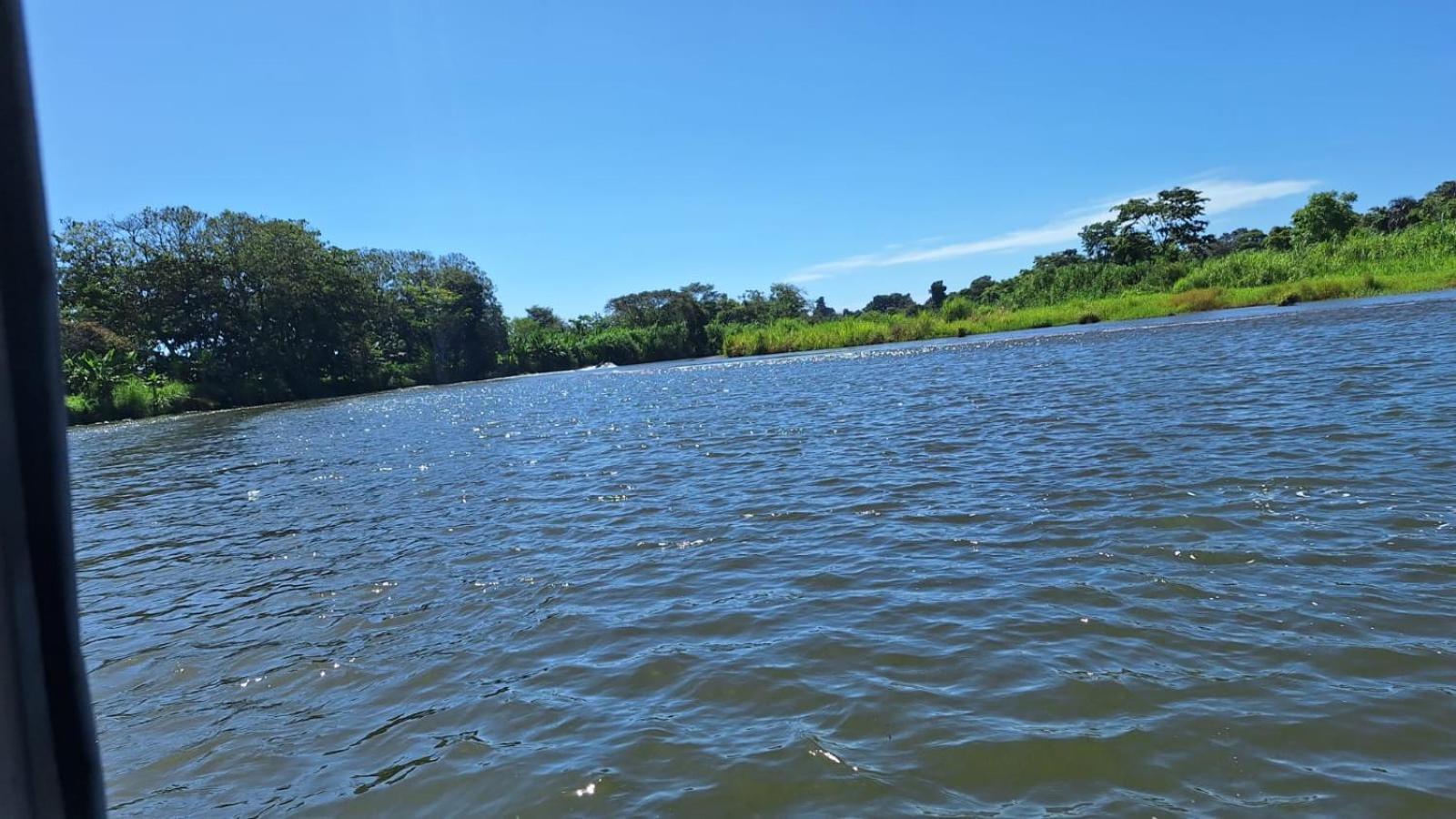 Laguna Caldera Lodge Siqurres Da Alegria ภายนอก รูปภาพ
